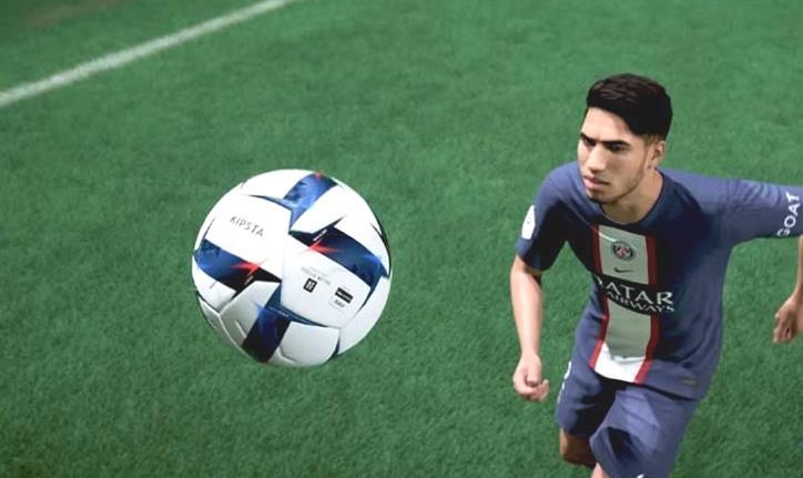 FIFA 23: Cómo hacer cabeceras manuales